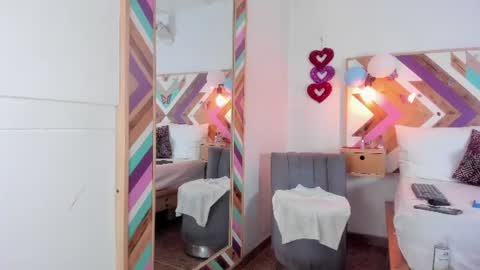 katia_wilsonn online show from July 31, 9:09 pm