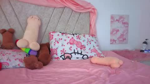 Katia evans online show from July 22, 3:03 pm