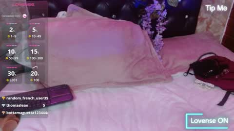 Sara K online show from August 3, 11:45 pm
