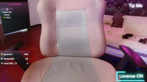 Sara K online show from August 6, 10:20 pm