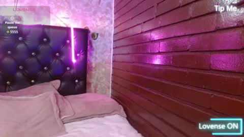 Sara K online show from August 17, 1:38 pm