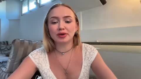 Katie online show from July 4, 1:35 pm