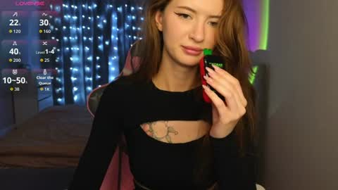 Katie online show from July 3, 9:28 pm