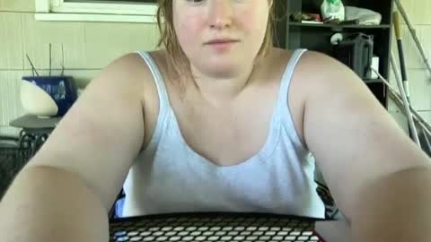 katiecopper27 online show from July 18, 4:08 pm