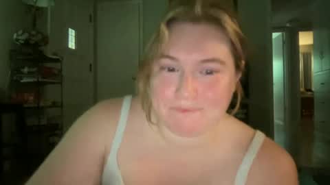 katiecopper27 online show from July 18, 5:14 pm