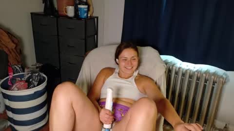 Katie Ericson online show from August 2, 7:21 pm