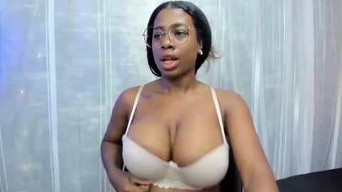 Katie online show from August 11, 10:34 pm