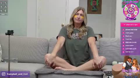 katiekampbell online show from July 26, 4:12 pm