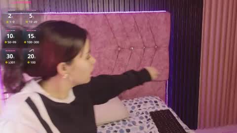 Katie online show from August 7, 8:03 am