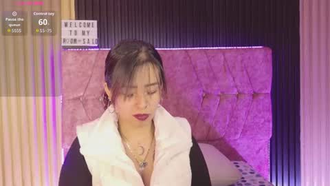 Katie online show from August 10, 8:16 am
