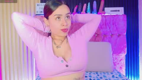 Katie online show from August 12, 9:00 am