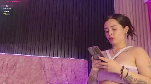 Katie online show from August 14, 1:26 pm