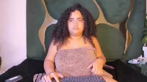Katlin online show from August 11, 9:44 am