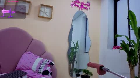 katrina_blaze online show from August 10, 9:33 am