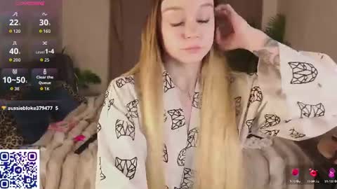 Amy online show from August 6, 7:07 am