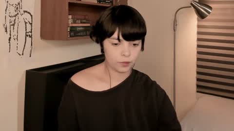 katsuro online show from August 5, 8:29 pm