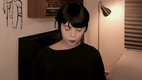 katsuro online show from August 12, 7:16 pm