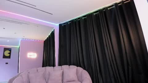 Kat online show from August 11, 2:57 am