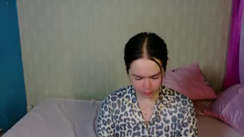 katsyyyy online show from August 12, 4:42 pm