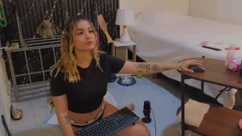Katt  online show from July 6, 5:54 am