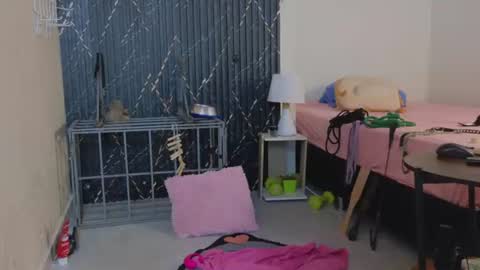 Katt  online show from July 10, 6:02 pm