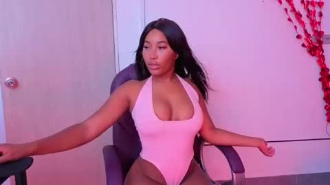 katte_dunn online show from August 11, 7:16 pm
