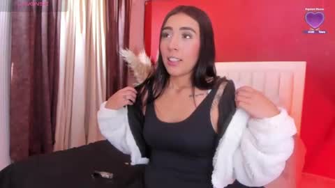 Katie  online show from August 12, 3:14 pm