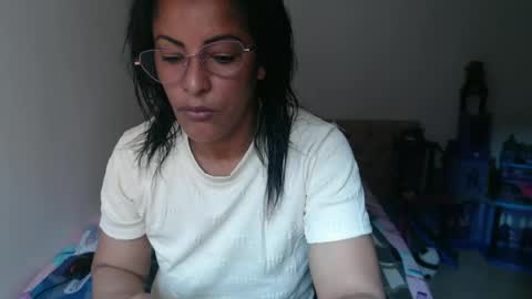 KattleyaGrey online show from August 15, 1:26 pm