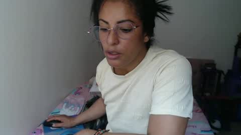 KattleyaGrey online show from August 15, 3:38 pm