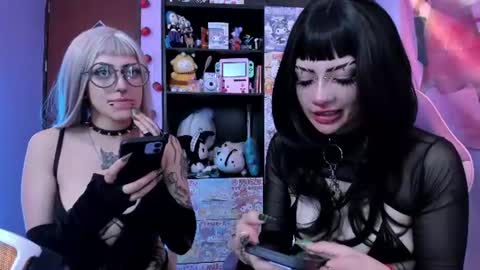 kattx   independent model online show from July 25, 7:12 am