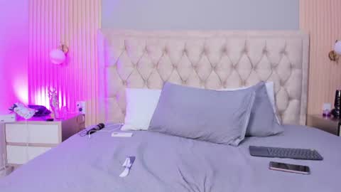katty_cute19 online show from August 5, 7:50 am