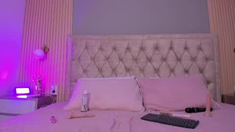 katty_cute19 online show from August 13, 5:10 am