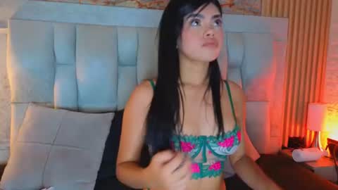 Katty  online show from August 5, 1:03 am