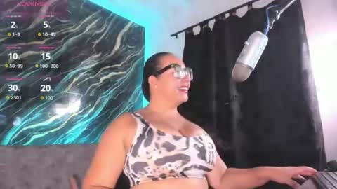 I m Katty  online show from August 1, 2:28 am