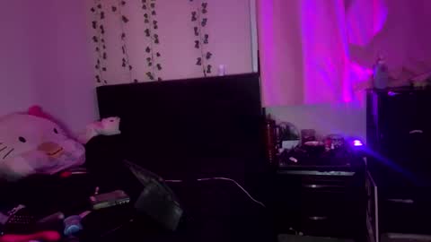 katya918 online show from May 20, 3:07 am