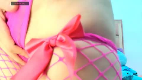 katy and nathaly online show from August 13, 10:07 am