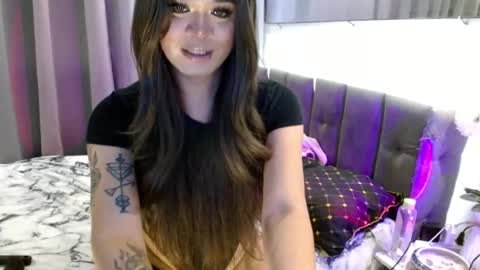 kat online show from August 11, 8:00 pm