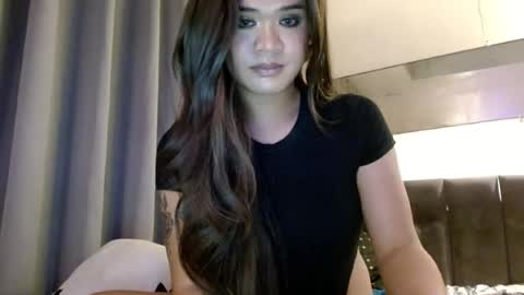 kat online show from August 12, 7:38 pm