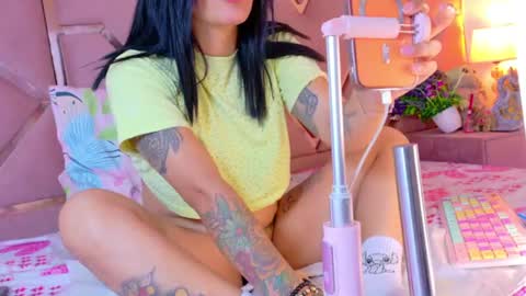 lilii-pety online show from July 26, 4:06 am