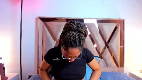 katyortiz online show from August 6, 11:53 am