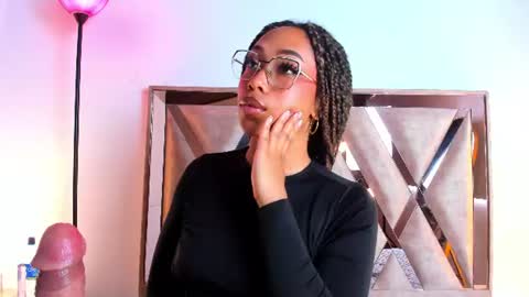 katyortiz online show from August 14, 2:21 pm