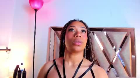 katyortiz online show from August 15, 4:55 pm
