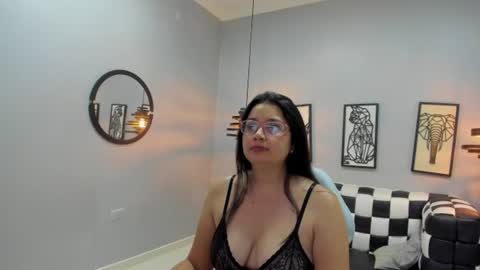 Katty Saenz  online show from August 13, 3:53 am