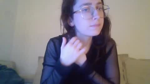 kawaii snowflake online show from July 7, 12:03 am