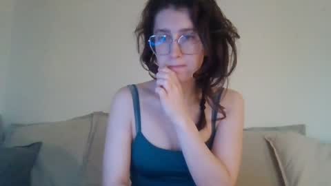 kawaii snowflake online show from July 13, 4:52 am