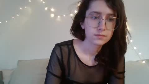 kawaii snowflake online show from July 24, 10:51 am