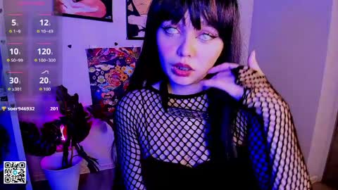 Tomie online show from June 2, 7:39 pm