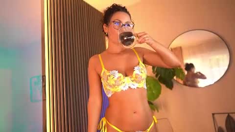 Kaya online show from August 13, 4:15 am