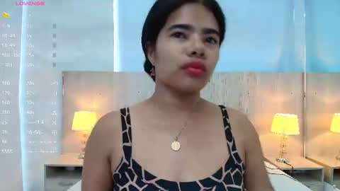   online show from September 8, 11:28 am