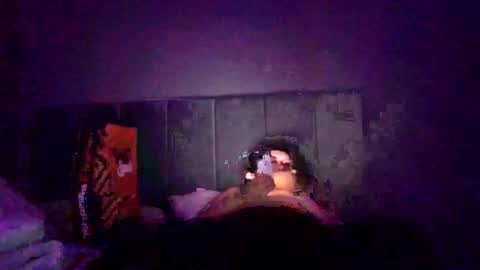 kayalewiss online show from August 12, 10:56 pm